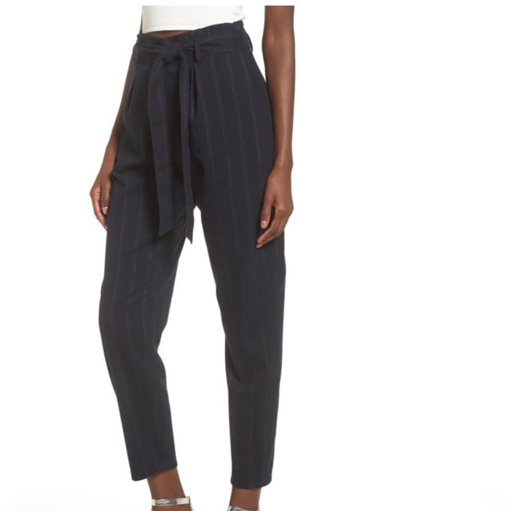 Brand new Nordstrom Leith paperbag pant